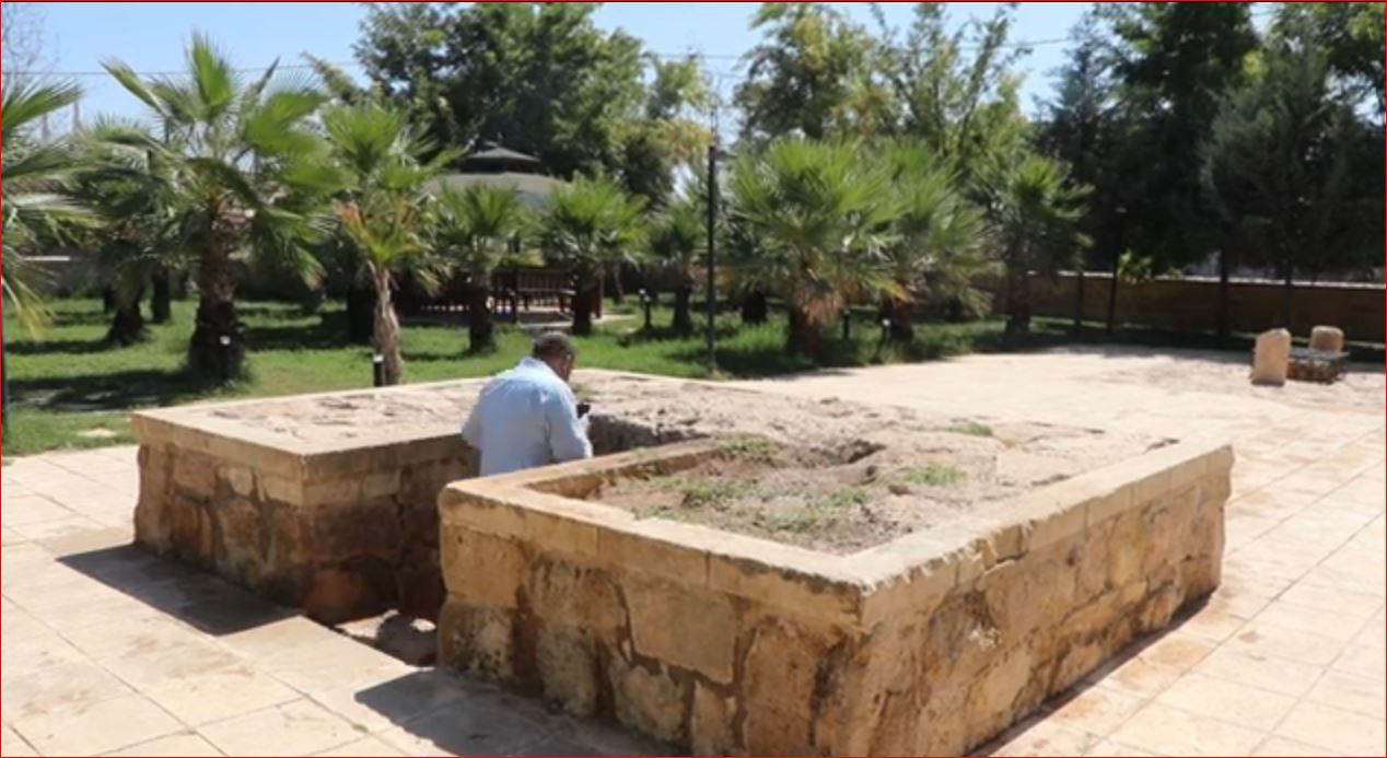 המבנה שנבנה מעל באטר יעקב