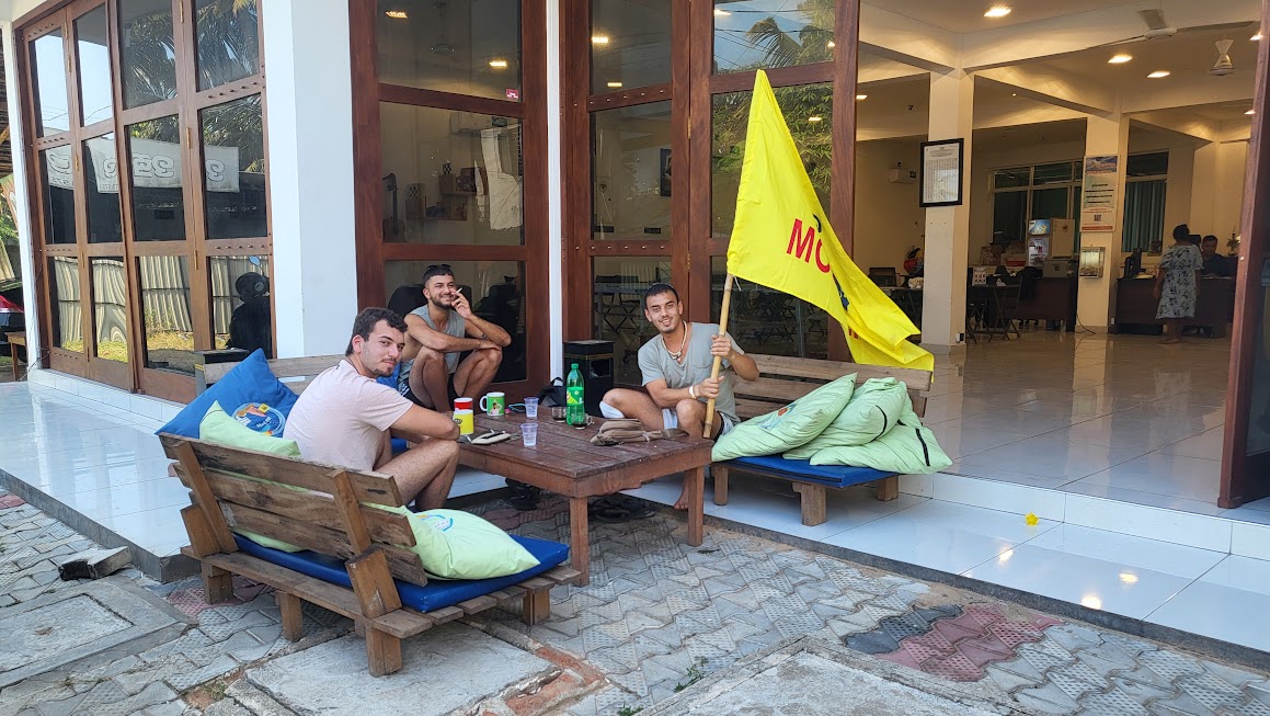 Young Israelis at Beyt Chabad