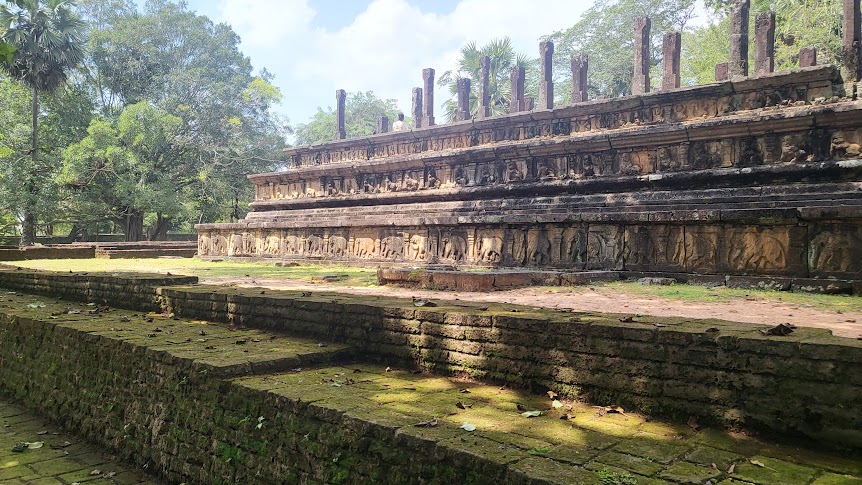 Buddhist Libraries