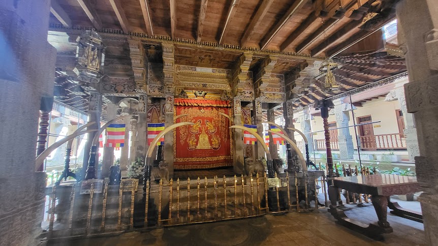 Inside the Temple of the Tooth