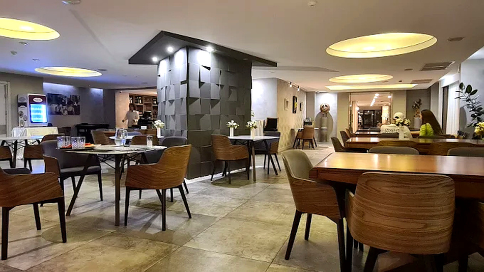 מסעדה כשרה אניס בטביליסי