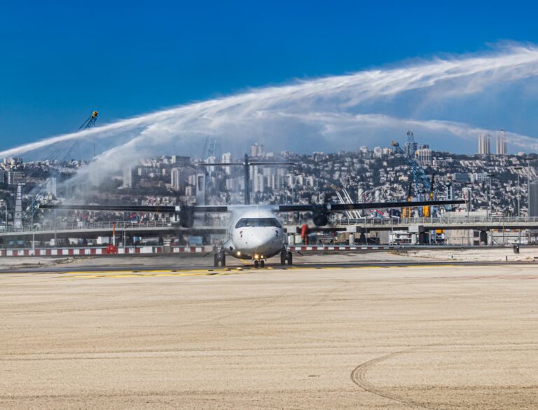 אייר חיפה מטוס שישי הסלנה קרדיט אנתוני הרשקו